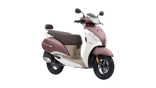 TVS Jupiter 125 Right Front Three Quarter