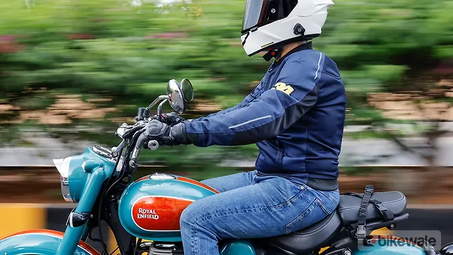 Triumph Scrambler 400 X Left Side View