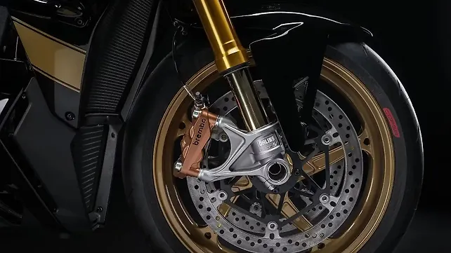 Ducati Streetfighter V4 Right Side View