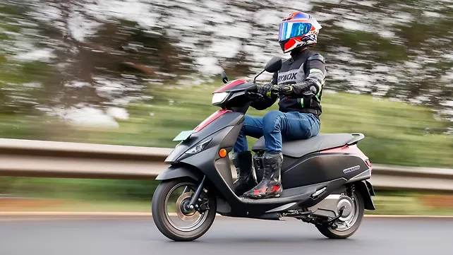 Suzuki E Access Riding