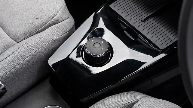 Tata Tiago Gear Selector Dial