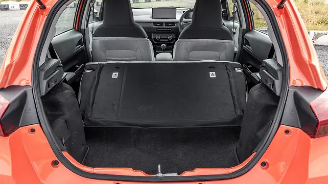 Tata Tiago Open Boot/Trunk