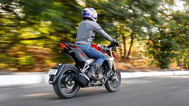 Hero Xtreme 250R Riding