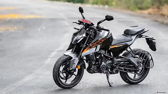 KTM 390 Duke Right Side View