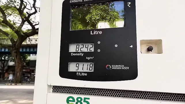 Hero Splendor Plus Flex Fuel Right Side View