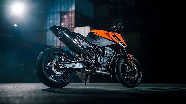 KTM  Right Side View