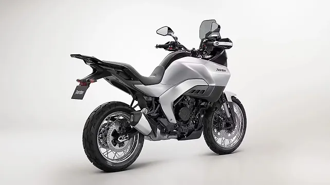 Norton Atlas Right Rear Three Quarter