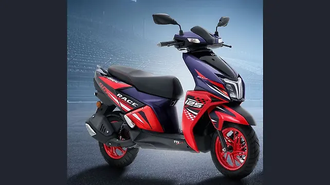 TVS Ntorq 125 Right Front Three Quarter