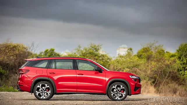 Skoda Kodiaq RS Right Side View