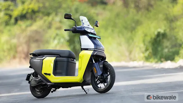 TVS Orbiter Right Front Three Quarter
