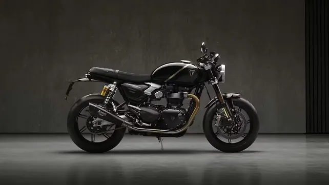 Triumph Speed Twin 1200 TFC Right Side View