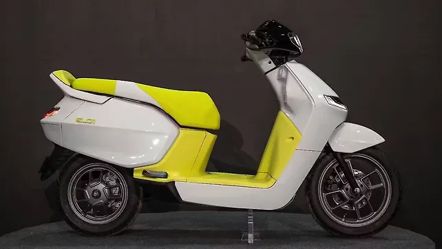 Ather  Right Side View