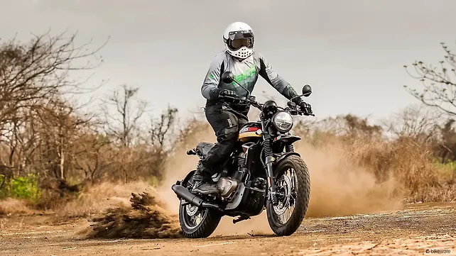 Yezdi Scrambler Right Side View