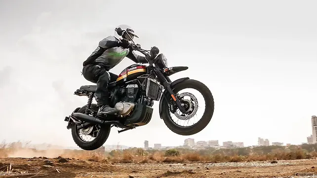Yezdi Scrambler Right Side View