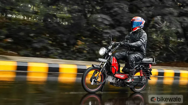 TVS XL 100 Heavy Duty Riding