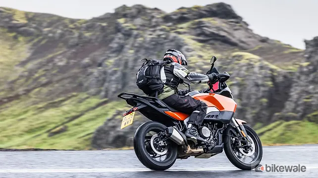 Norton Atlas Right Rear Three Quarter