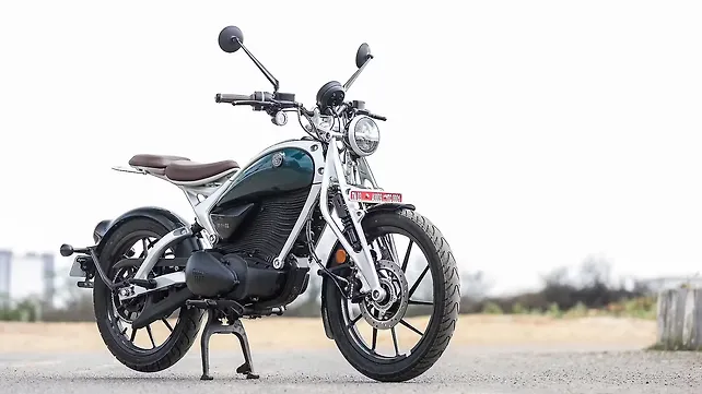 Royal Enfield Flying Flea C6 Right Front Three Quarter