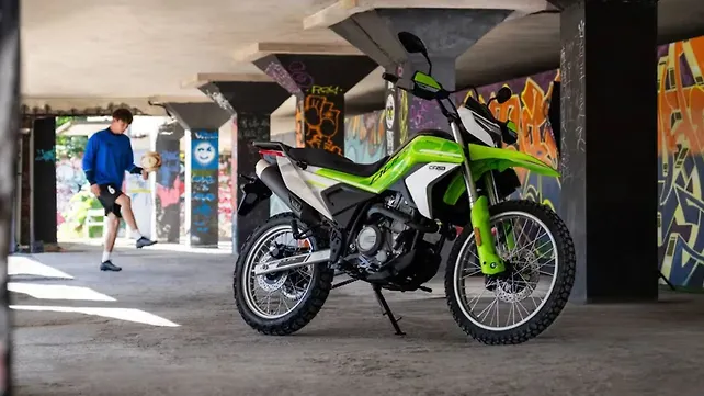 CFMoto  Front Mudguard