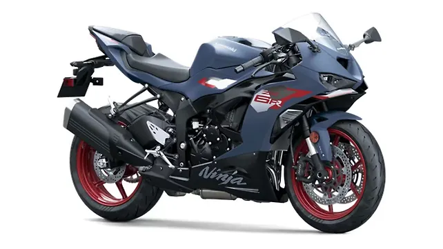 Kawasaki Ninja ZX-6R Right Front Three Quarter