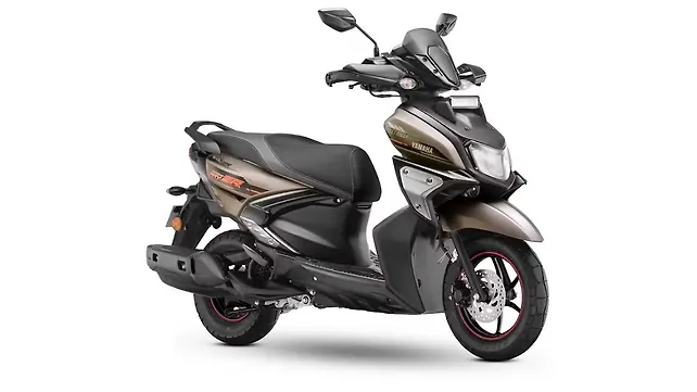 Yamaha Ray ZR 125 Right Front Three Quarter