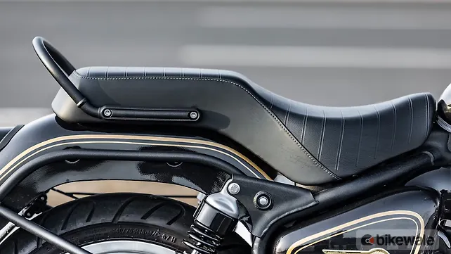 Royal Enfield Bullet 650 Grab Rail