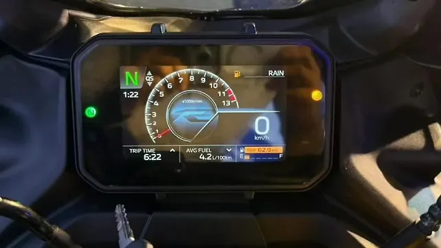 Yamaha R2 Tachometer