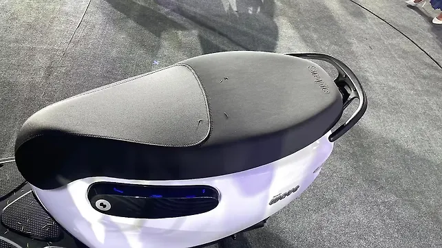 Simple Energy Wave Seat