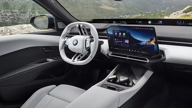 BMW 3 Series LWB Dashboard