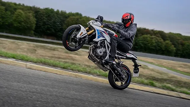 BMW F 450 R Streetfighter Unveiled Globally