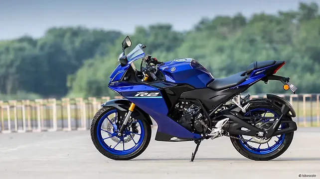 Yamaha R2 Right Side View Yamaha R2 Right Side View