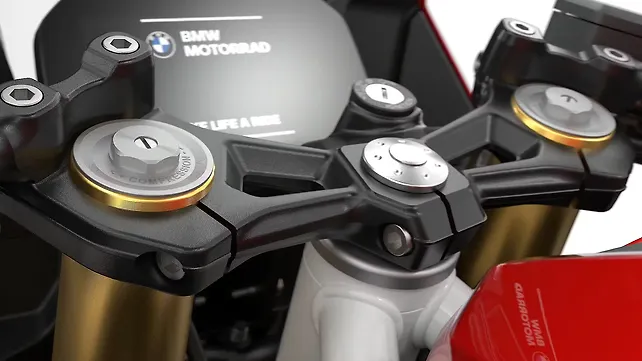 Fourche KYB et frein Brembo de la BMW F 450 RR