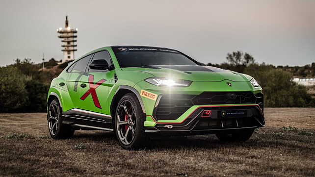 Race-spec Lamborghini Urus ST-X revealed