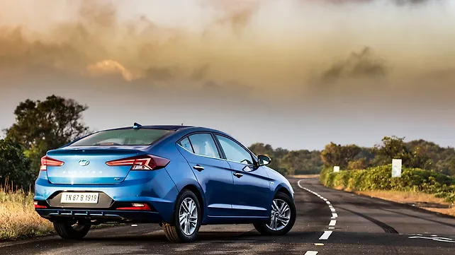 Hyundai Elantra Right Rear Three Quarter