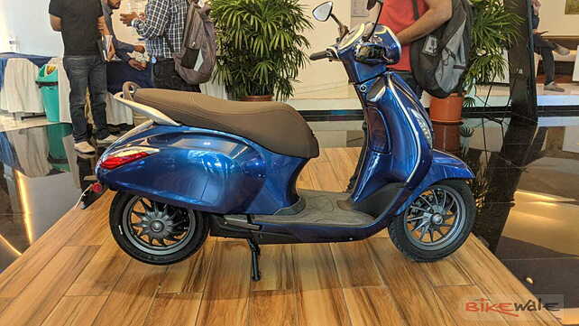 Bajaj Urbanite Chetak Right Side 