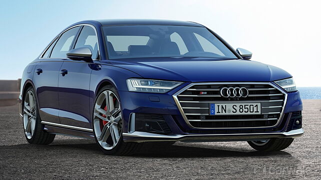 Audi S8 breaks cover with 563bhp V8