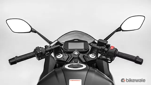 Suzuki Gixxer SF 250 Exterior 