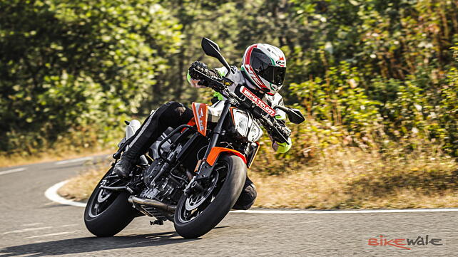 KTM 790 Duke Action 