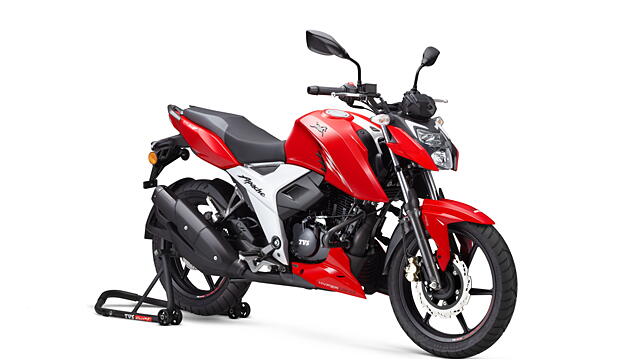 TVS Apache RTR 160 4V Left Side View 