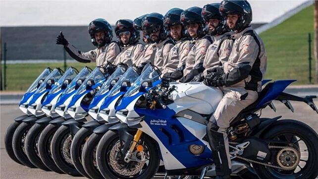 Abu Dhabi police get Ducati Panigale V4 R fleet