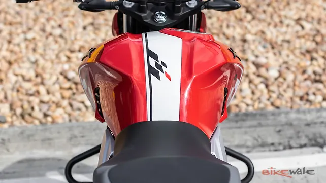 TVS Apache RTR 160 4V Fuel Tank 