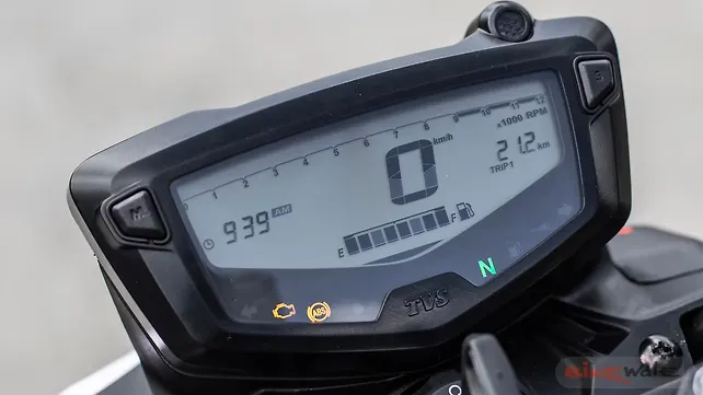 TVS Apache RTR 160 4V Instrument Cluster 