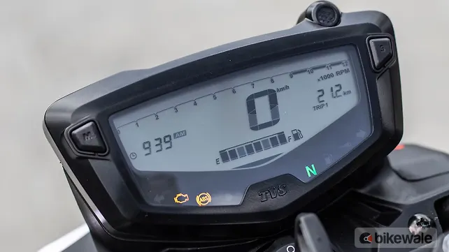 TVS Apache RTR 160 4V Instrument Cluster 