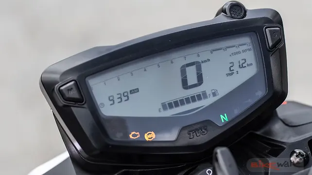 TVS Apache RTR 160 4V Instrument Cluster 
