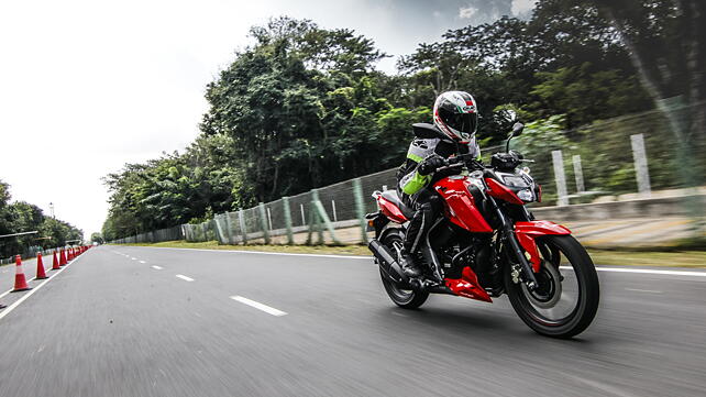 TVS Apache RTR 160 4V Action 