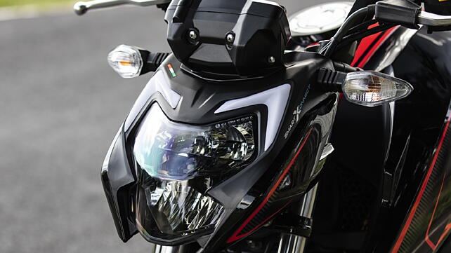 TVS Apache RTR 200 4V Headlamps 