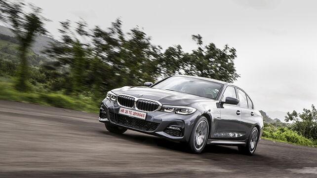 BMW 3-Series wins Premium Car Award by ICOTY 2020