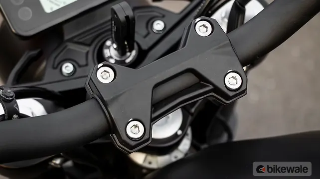 Benelli Leoncino 250 Handlebar Benelli Leoncino 250 Handlebar