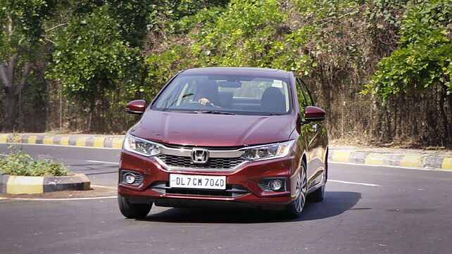 Discounts of up to Rs 5 lakhs on Honda CR-V, City and Jazz