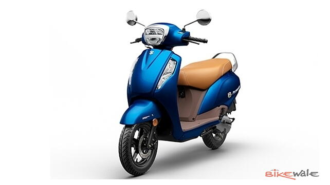 Suzuki Access 125 Front view 