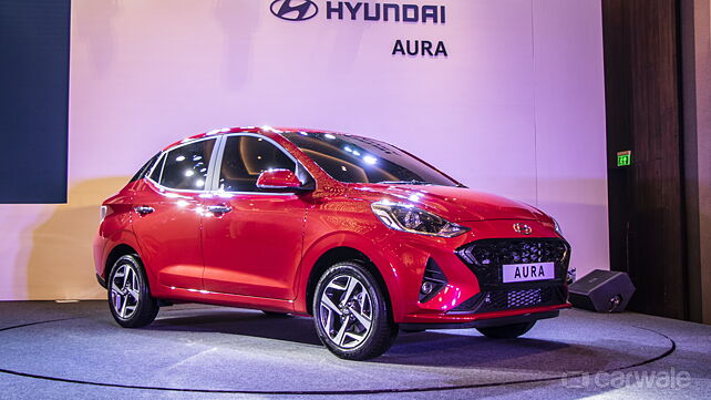 Hyundai Aura interior details revealed